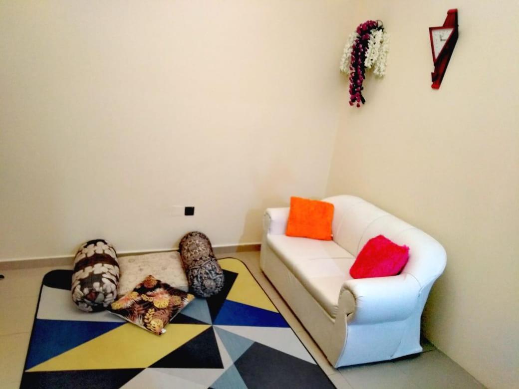 Good Luck Homes Shared Apartments Дубай Екстериор снимка