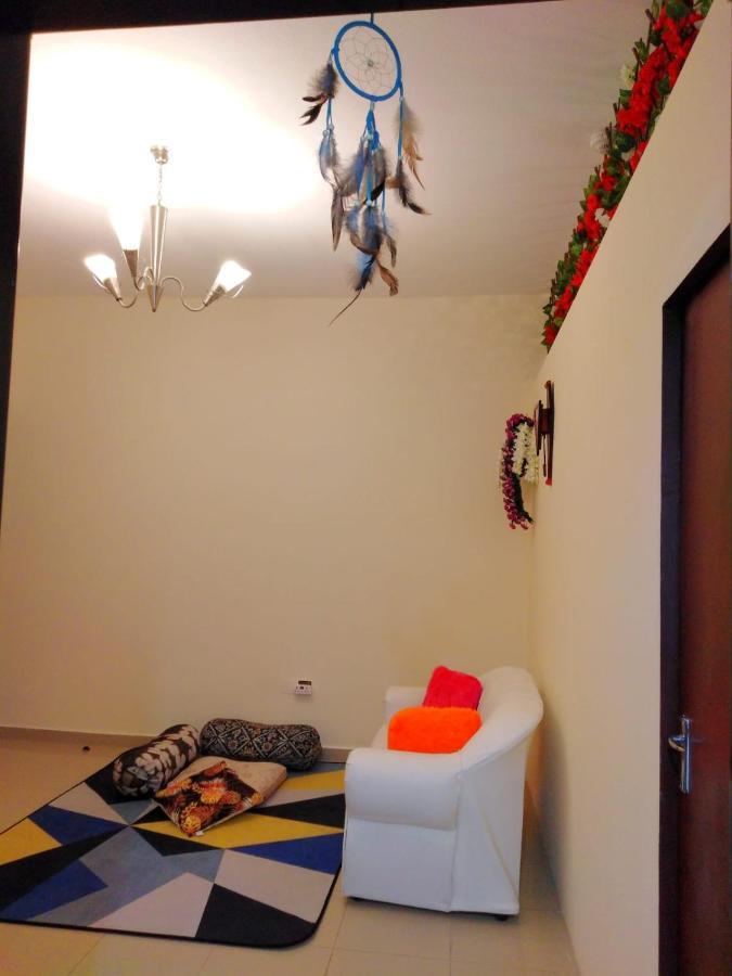 Good Luck Homes Shared Apartments Дубай Екстериор снимка