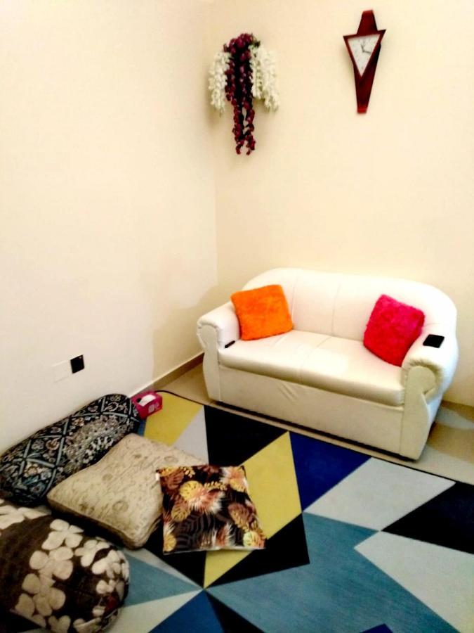 Good Luck Homes Shared Apartments Дубай Екстериор снимка