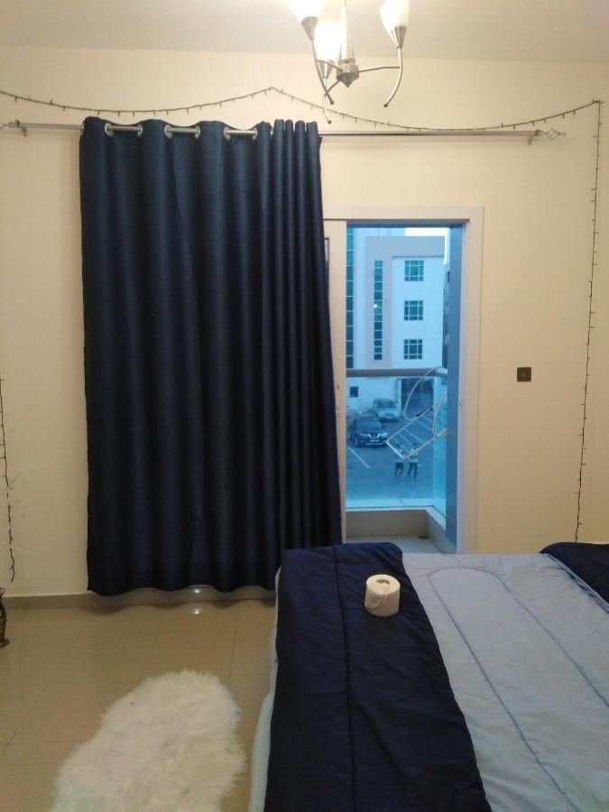 Good Luck Homes Shared Apartments Дубай Екстериор снимка